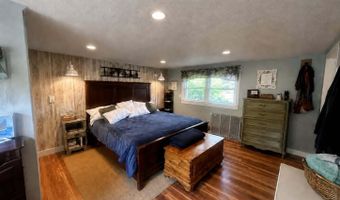 420 Augusta Rd, Belmont, ME 04952