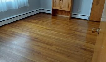 280 S Bayview Ave, Amityville, NY 11701