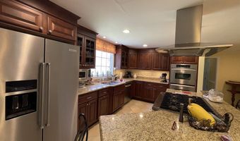 9 Michael Dr, Canton, CT 06019