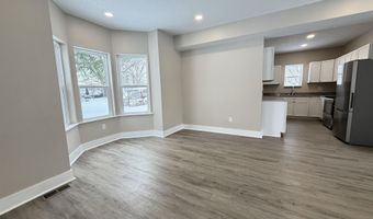 874 N Jackson St, Andrews, IN 46702