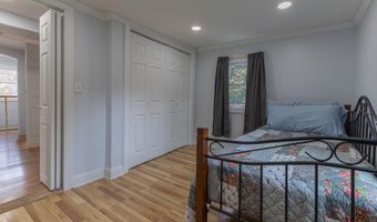 133 Howe St, Auburn, ME 04210