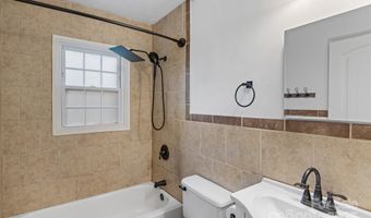 2953 Enfield Rd, Charlotte, NC 28205