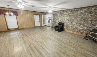 1560 NE Bens Trl, Brookhaven, MS 39601