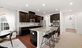 13717 PORT COMMERCE Ct, Accokeek, MD 20607
