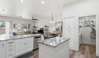 11203 W Cottonwood Ln, Avondale, AZ 85392