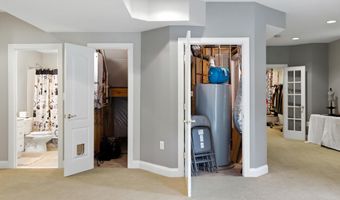 24198 HEATHER FIELD Ct, Aldie, VA 20105