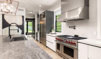 2469 River Oak Dr, Decatur, GA 30033