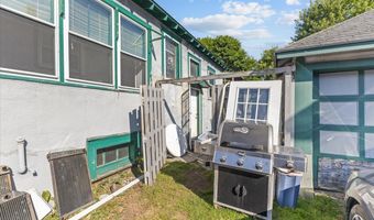 227 North Ave, Burlington, VT 05401
