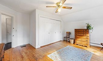 444 W Auburn Rd, Auburn, ME 04210