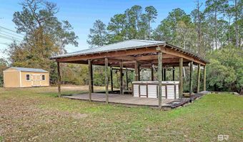 9492 Hammock Rd, Elberta, AL 36530