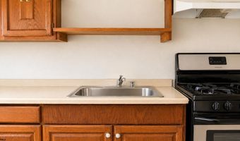 420 N Massachusetts Ave, Atlantic City, NJ 08401