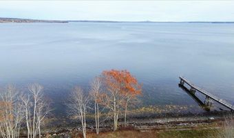 99 Dockside Ln, Belfast, ME 04915