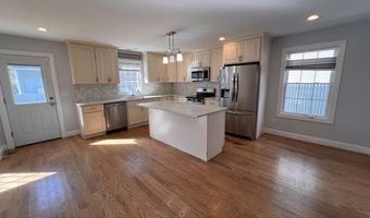 793 Pond St, Bridgeport, CT 06606