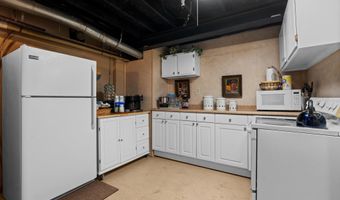 77230 Coon Creek Rd, Armada, MI 48005