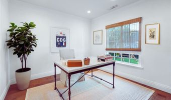 16206 Morrison St, Encino, CA 91436