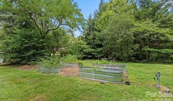 39 Wolf Rd, Asheville, NC 28805