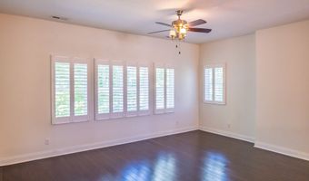 372 Foxboro Dr, Avon, IN 46123