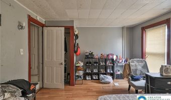 1138 W Maple St, Allentown, PA 18102