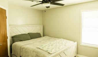 283 Coles Point Rd, Batesville, MS 38606