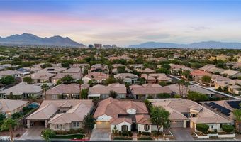 10820 Woodstream Ct, Las Vegas, NV 89135