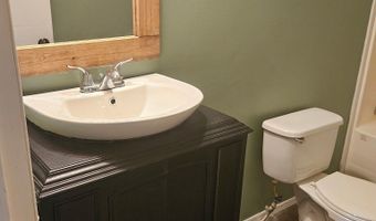 1718 N Highway 43, Bloomfield, IN 47424