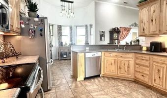 603 Oakwood Pl, Carlsbad, NM 88220
