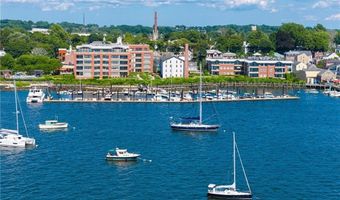 345 Thames St 407 N, Bristol, RI 02809