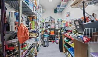 5869 Beechwood Ave, Alliance, OH 44601