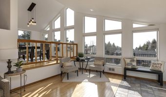 126 N Ocean Ave, Rockaway Beach, OR 97136