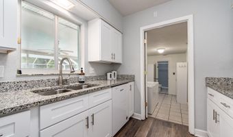 1549 LINWOOD Dr, Clearwater, FL 33755