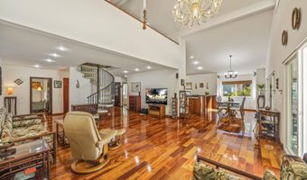 355 Kamalei Cir, Kahului, HI 96732