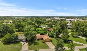 4005 Woodville Rd, Bartlesville, OK 74006