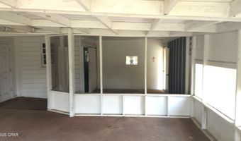 2363 Park Ave, Alford, FL 32420