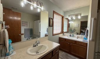 721 S Westview Cir, Andover, KS 67002