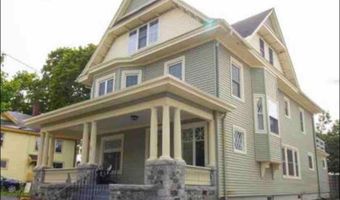 52 Grove St, Bangor, ME 04401