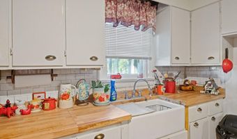 4474 Autryville Rd, Autryville, NC 28318
