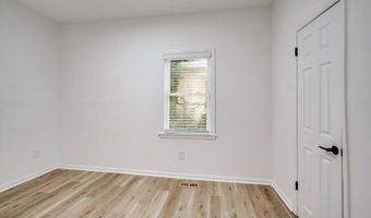 406 Edgefield Ave NW, Aiken, SC 29801