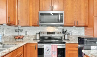99-250 Aiea Heights Dr, Aiea, HI 96701