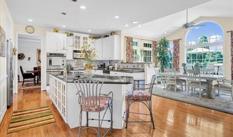 402 DERRYTOWN Dr, Bear, DE 19701