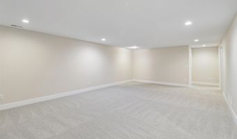 3125 NE Fawn Ln, Ankeny, IA 50021