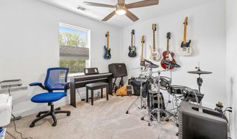 1 Melinda Ct, Bayville, NJ 08721