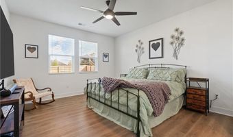 1592 Grayhawk Dr, Basehor, KS 66007