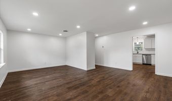1001 Dale Dr, Benton, LA 71006