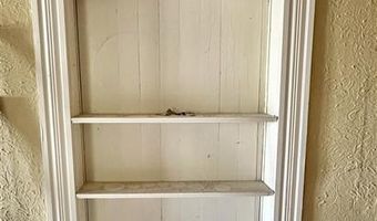 518 W F St, Basin, WY 82410