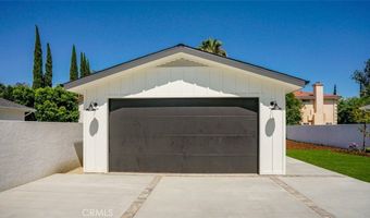 6250 Lindley Ave, Encino, CA 91316