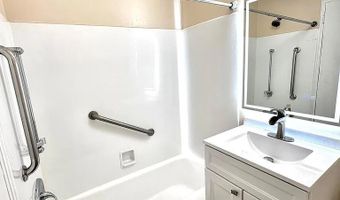 5301 WESTBARD Cir 412, Bethesda, MD 20816