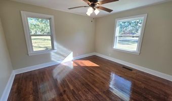 418 E Clayton St, Baldwyn, MS 38824