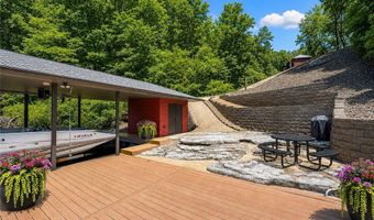 20 Syston Ln, Bella Vista, AR 72714