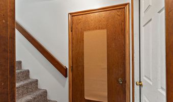 8000 Summerset Dr, Anchorage, AK 99518