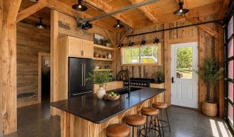 1027 S Barton Rd, Barton, VT 05822